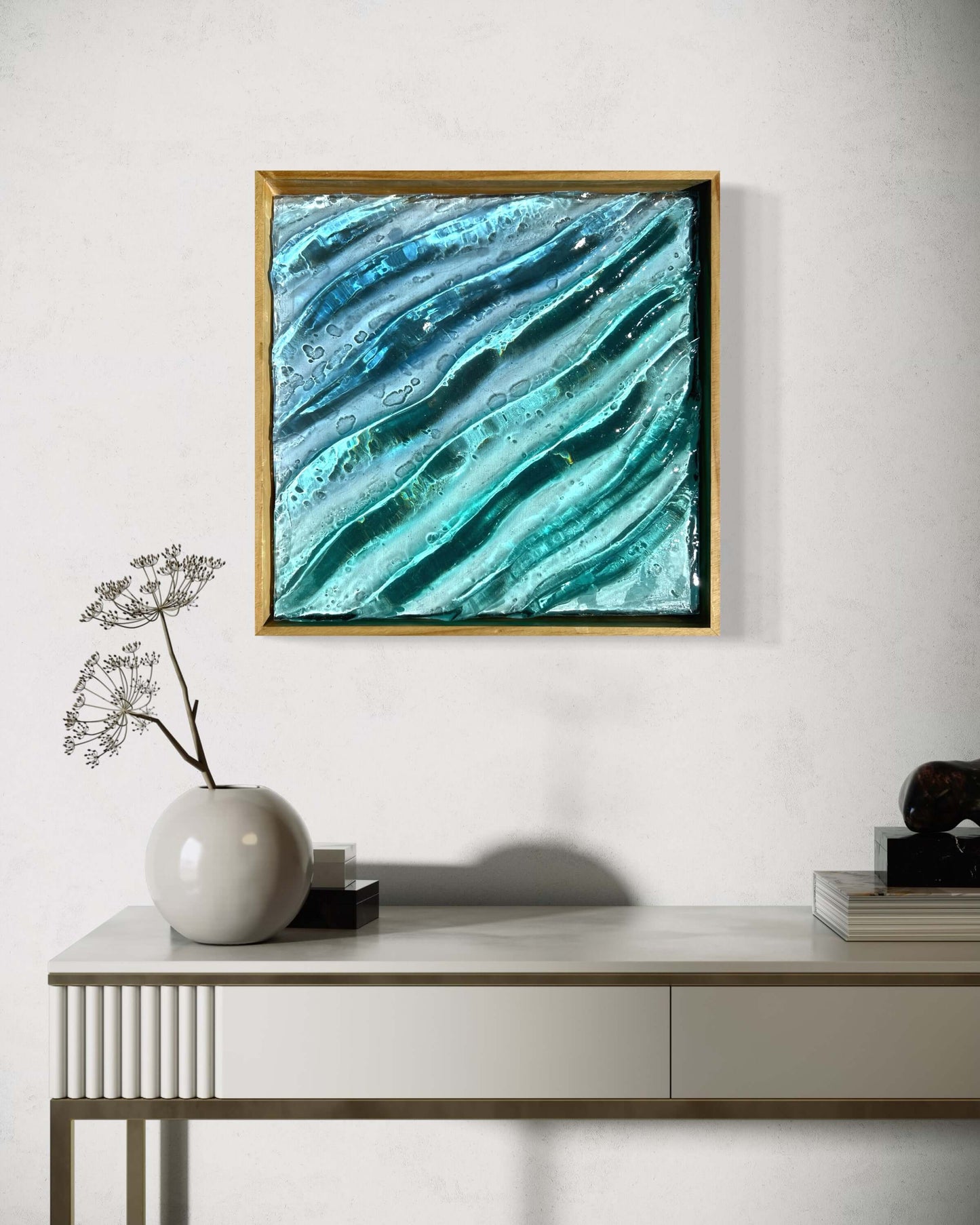 Charcuterie, Cheeseboard, Cheese, Platter, Gifting, Engraving, Personalised, Gift, Handmade, Resin, Ocean-Art, Resin-Waves, resin-art, resin-sculpture, resin-ocean, water, water-art, moving-water-art, sculpture, clear-resin-water, resin-water, resin-artis