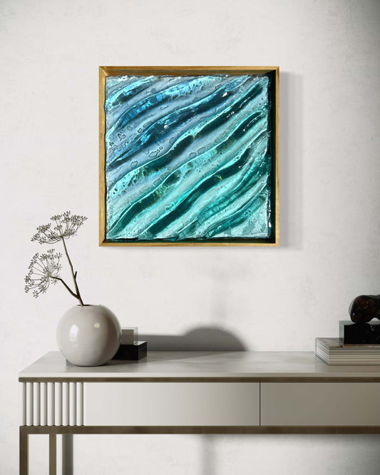 Charcuterie, Cheeseboard, Cheese, Platter, Gifting, Engraving, Personalised, Gift, Handmade, Resin, Ocean-Art, Resin-Waves, resin-art, resin-sculpture, resin-ocean, water, water-art, moving-water-art, sculpture, clear-resin-water, resin-water, resin-artis