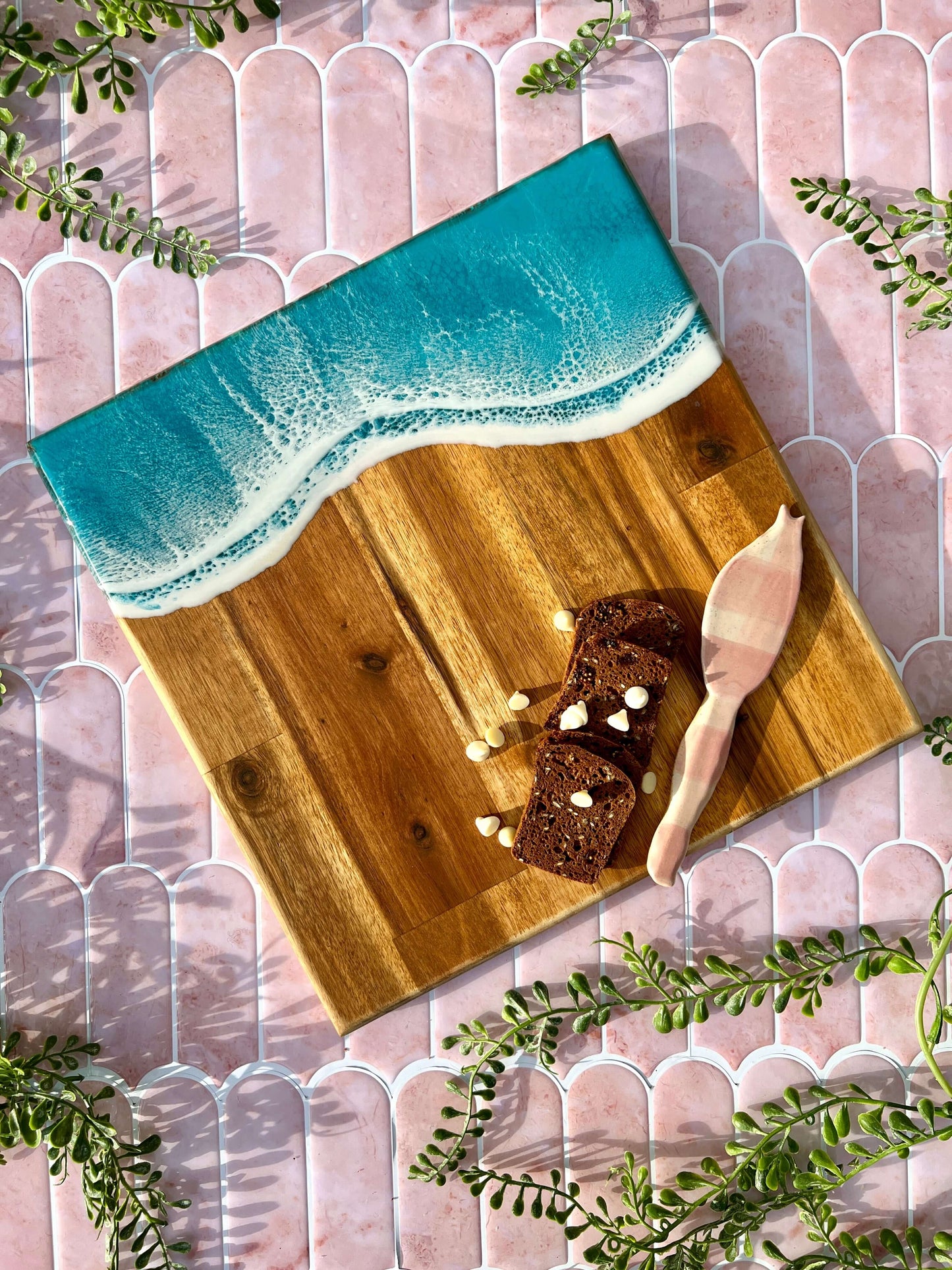 Charcuterie, Cheeseboard, Cheese, Platter, Gifting, Engraving, Personalised, Gift, Handmade, Resin, Ocean-Art, Resin-Waves, the-fifth-design, made-to-order - resin-cheeseboard, resin-gift, resin-art, resin-platter, resin-charcuterie, resin-serving-platter