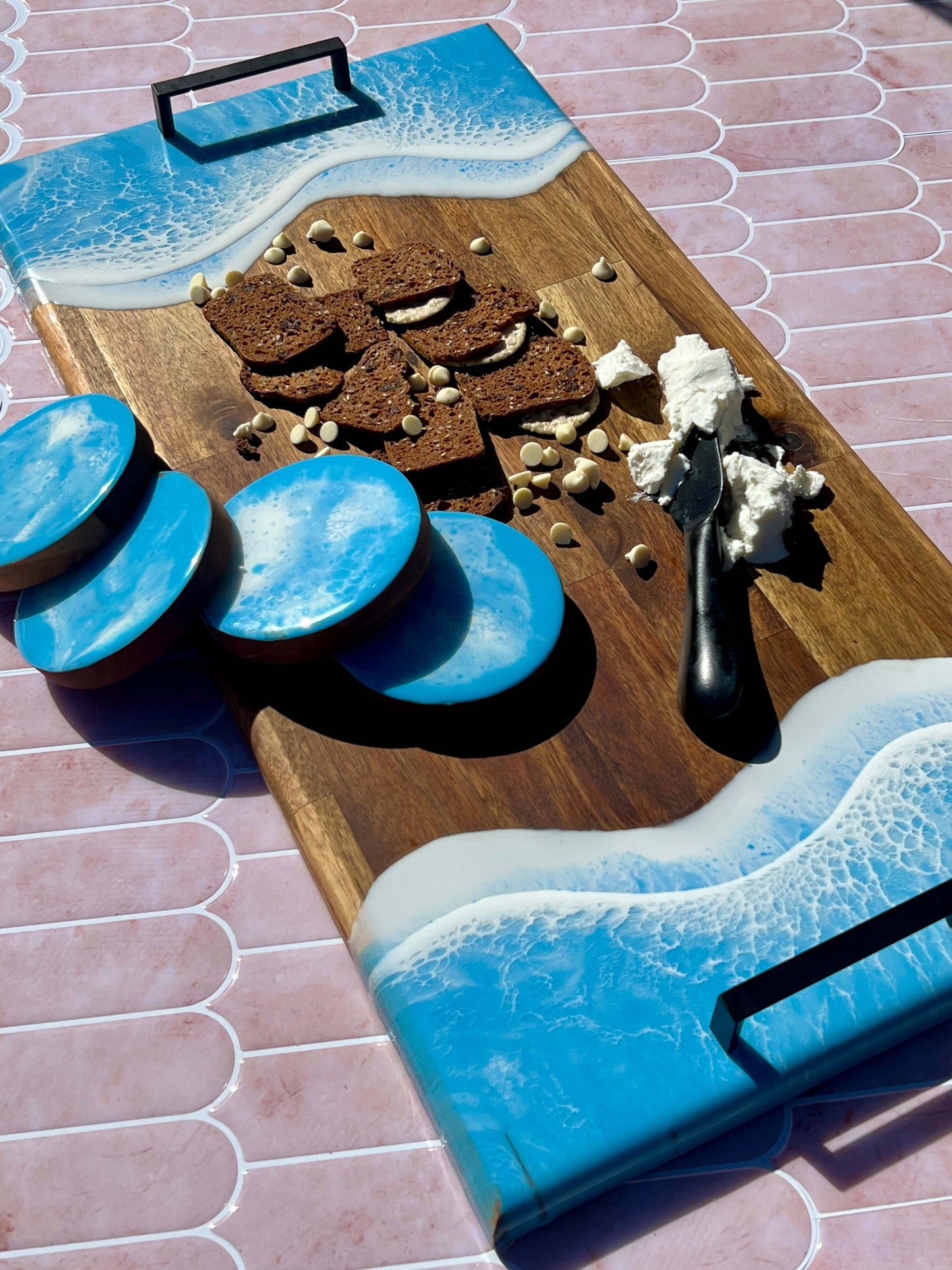 Charcuterie, Cheeseboard, Cheese, Platter, Gifting, Engraving, Personalised, Gift, Handmade, Resin, Ocean-Art, Resin-Waves, the-fifth-design, made-to-order - resin-cheeseboard, resin-gift, resin-art, resin-platter, resin-charcuterie, resin-serving-platter