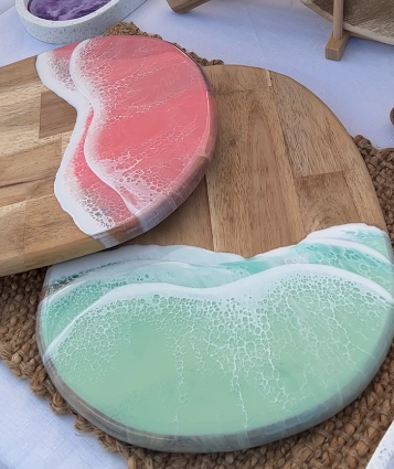 Charcuterie, Cheeseboard, Cheese, Platter, Gifting, Engraving, Personalised, Gift, Handmade, Resin, Ocean-Art, Resin-Waves, the-fifth-design, made-to-order - resin-cheeseboard, resin-gift, resin-art, resin-platter, resin-charcuterie, resin-serving-platter